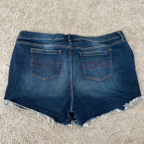 Torrid Jean cuttoffs. - Picture 2 of 3